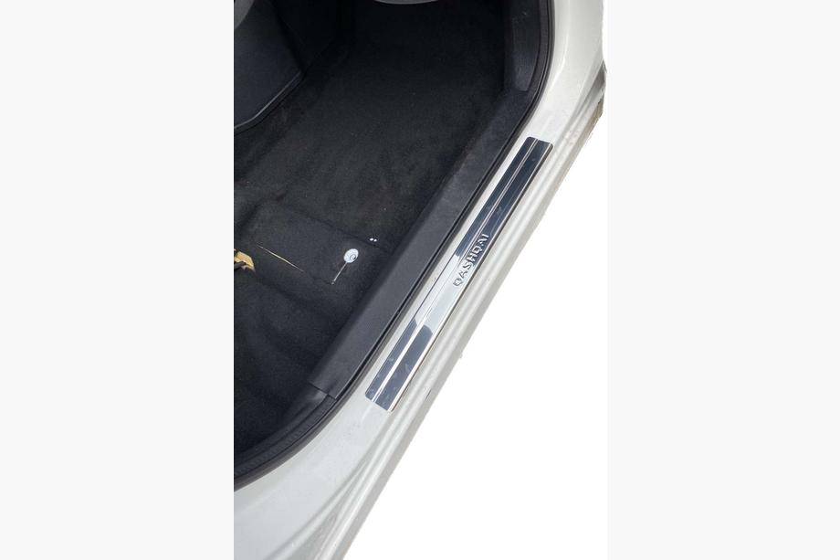 Nissan Qashqai 2014-2021 Einstiegsleisten Abdeckungen (Omsa, 4 Stk, Edelstahl) Image