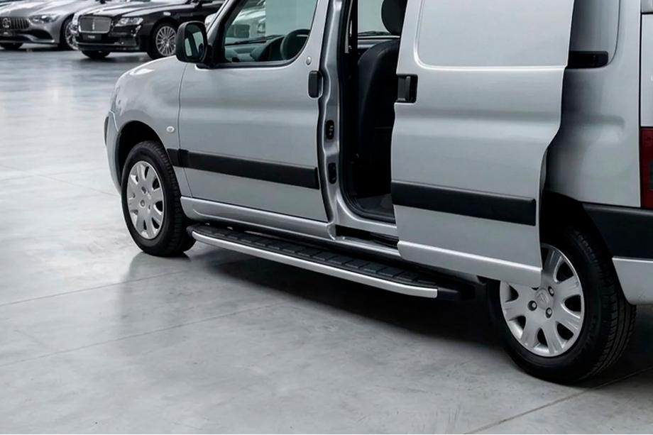 Peugeot Partner 1996-2008 Seitenschweller Fullmond (2 Stk, Alu) Image