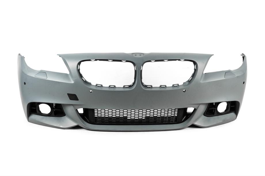BMW 5 Series F10/F11 2010–2016 Frontstoßstange M-Performance Image