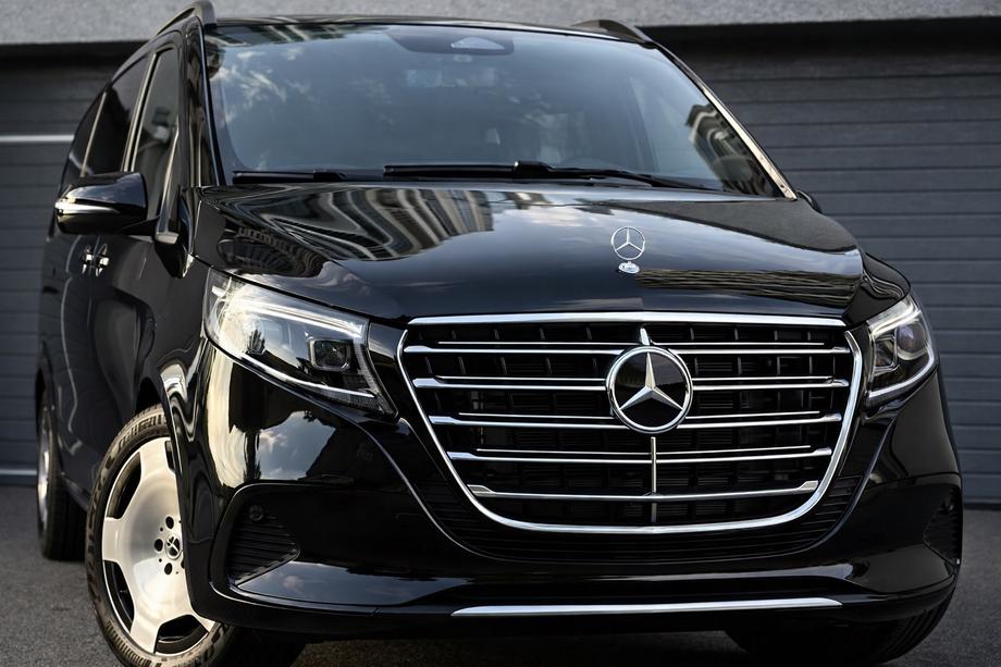 Mercedes Vito/V-class W447 2014- Frontgrill Exclusive (2024+) Image