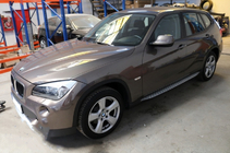 BMW X1 E84 2009-2015 Originale Trittbretter (2 Stk, Aluminium) Foto 2