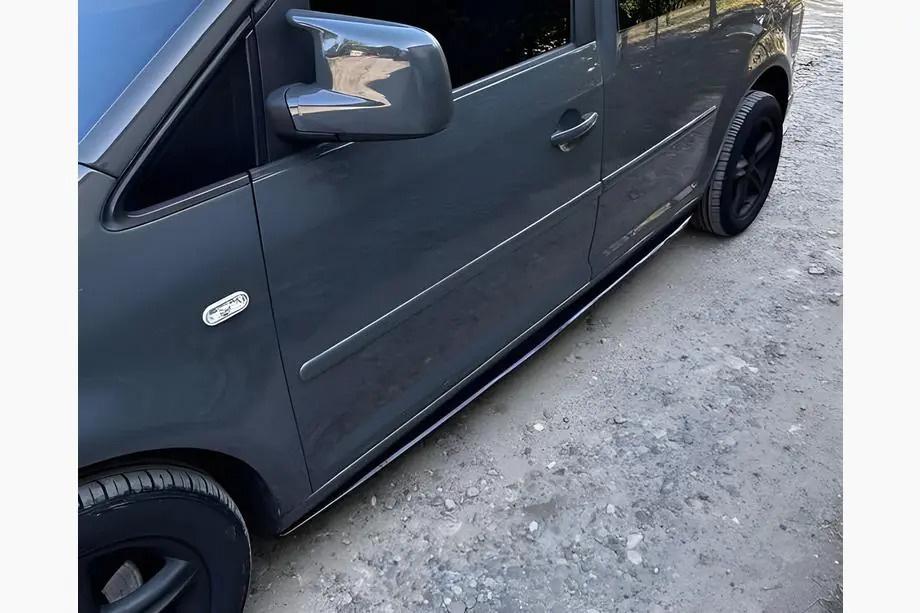 Volkswagen Caddy 2010-2015 Seitenschweller Performance (schwarz) Image