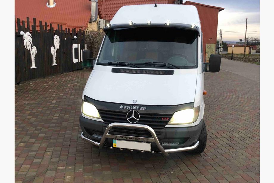 Mercedes Sprinter W901/902/903/904/905 1995–2006 Frontschutzbügel Exclusive (Edelstahl) 2000-2006 Foto 4