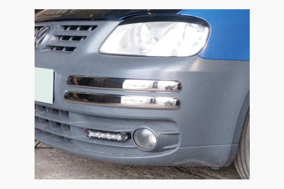 Volkswagen Caddy 2004-2010 Edelstahl Eckschutz für vordere Stoßstange (4 Stk) Carmos - Türkischer Edelstahl Image