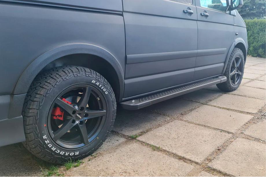 Volkswagen T5 Caravelle 2004-2010 Trittbretter X5-Typ schwarz (2 Stk., Alu) Image