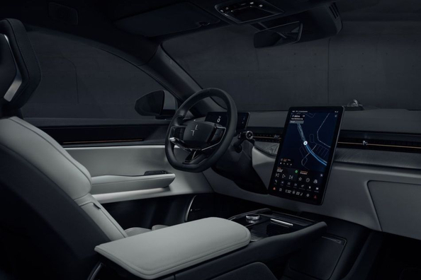 Polestar 3 im Test: Ein skandinavischer Elektro-Crossover mit Schwerpunkt auf Technologie Foto 5