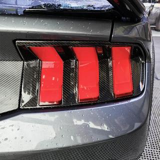 Carbon Heckleuchten Abdeckungen Foto 3