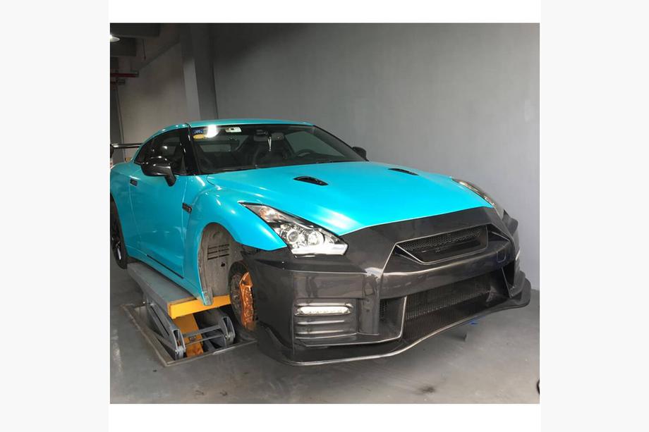 Nissan GT-R 2008-2025 Frontstoßstange (2009-2015, Carbon) Foto 2