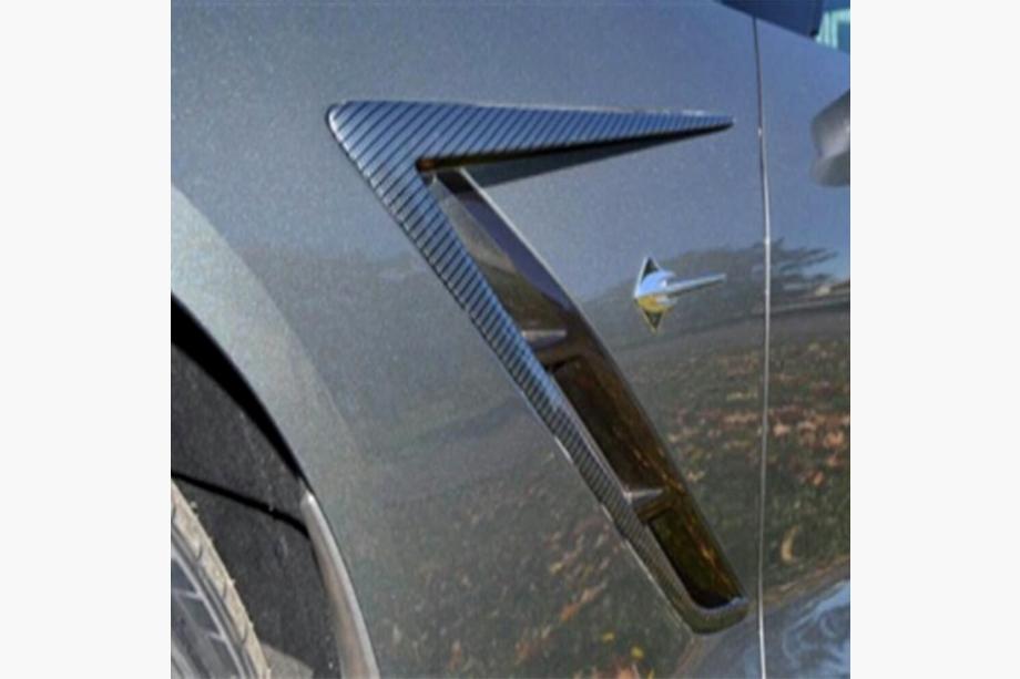 Chevrolet Corvette C7 2013-2019 Carbon Abdeckungen für vordere Kotflügel (2013-2017) Image