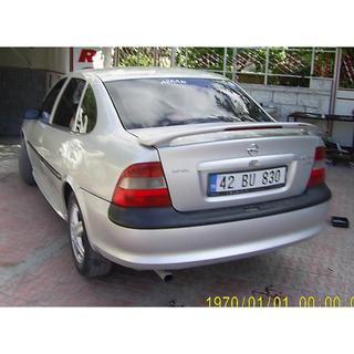 Heckspoiler Isikli (grundiert zum Lackieren) Opel Vectra B 1995-2002 Foto 2