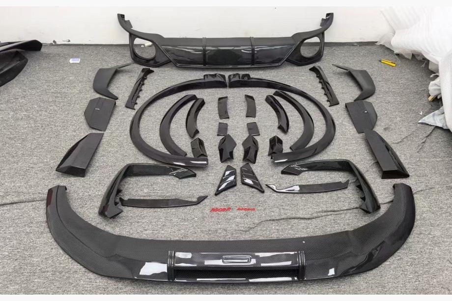 Audi Q8 2018- Bodykit Carbon Set (für RSQ8 2024+) Foto 4