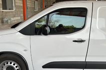 Fiat Doblo III 2023- Windabweiser zum Einstecken Niken Luxury (4 Stk) Foto 3