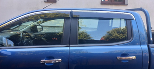 Ford Ranger 2011–2022 Windabweiser mit Chromleisten Niken Luxury (2015-2022, 4 Stk) Foto 2