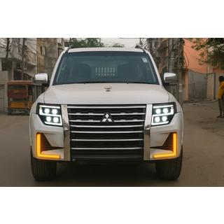 Frontstoßstange LXR Mitsubishi Pajero Wagon IV 2006-2021 Foto 1
