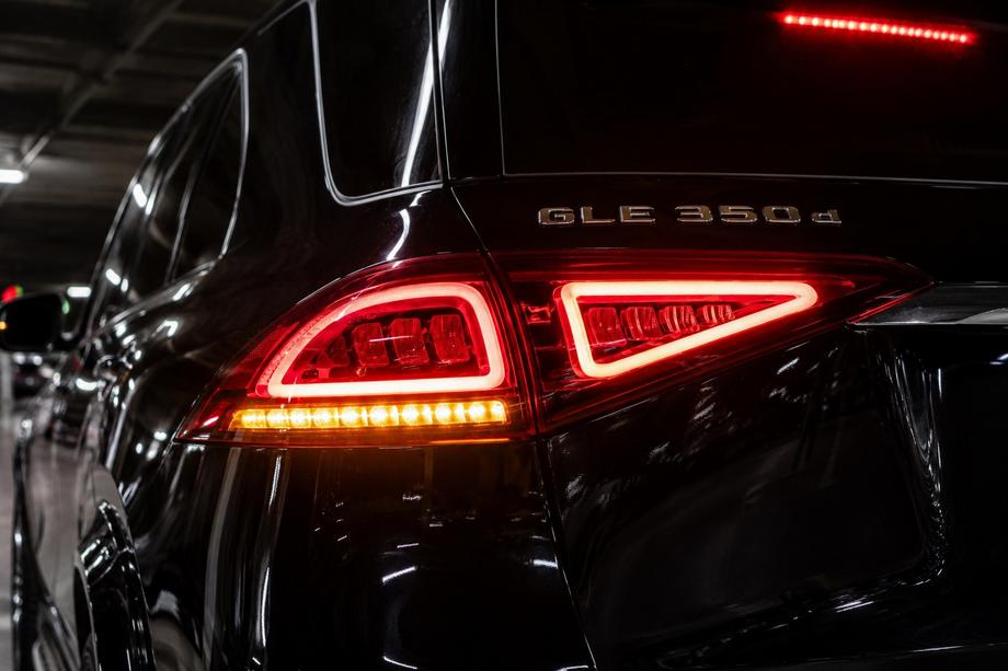 Mercedes GLE W167 2018- Rückleuchten 2018-2023 (Europa, 2 St.) Foto 1