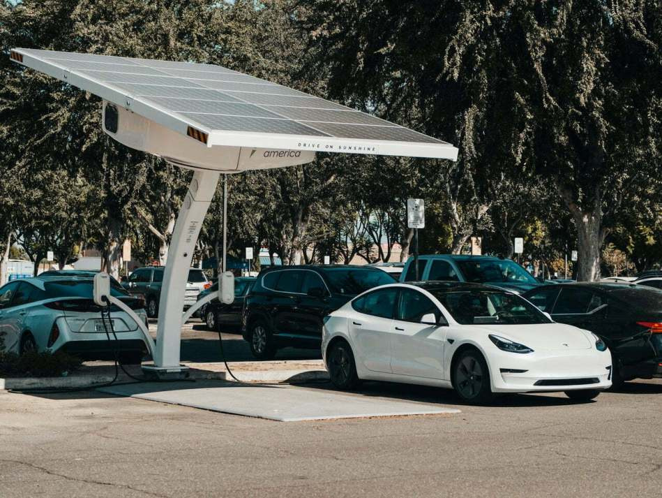 Vor- und Nachteile beim Kauf eines gebrauchten Elektroautos: Lohnt sich das Geld?