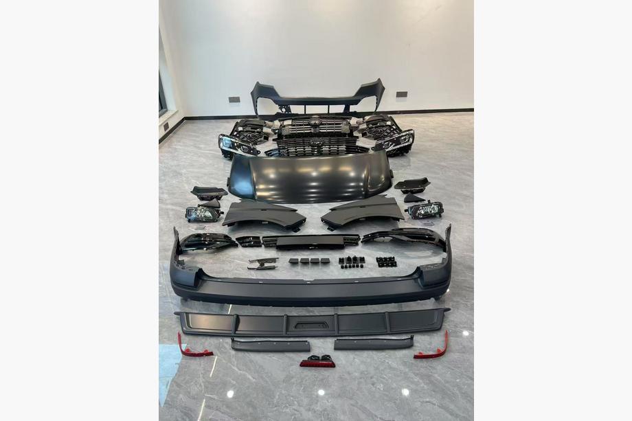 Volkswagen T5 Multivan 2003–2010 T6.1 OEM Facelift Kit Image