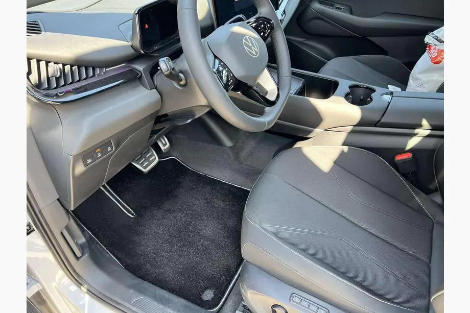 Volkswagen ID. UNYX 2024- Textil Fußmatten Premium (Schwarz) Image
