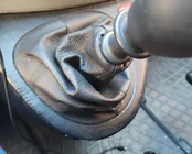 Opel Vivaro 2001–2015 Leder Schaltsack Foto 5