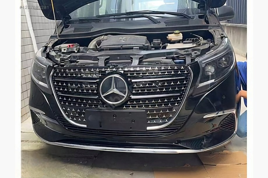 Mercedes Vito/V-class W447 2014- Chromsatz für vordere Stoßstange (2023+) Foto 2