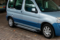 Peugeot Partner 1996-2008 Trittbretter Rainbow (2 Stk., Aluminium) Foto 1
