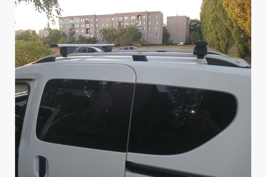 Dacia Dokker 2013-2022 Dachträger Querträger für normale Reling abschließbar Wizard V1 (2 Stk) 135 cm, Schwarz Foto 2