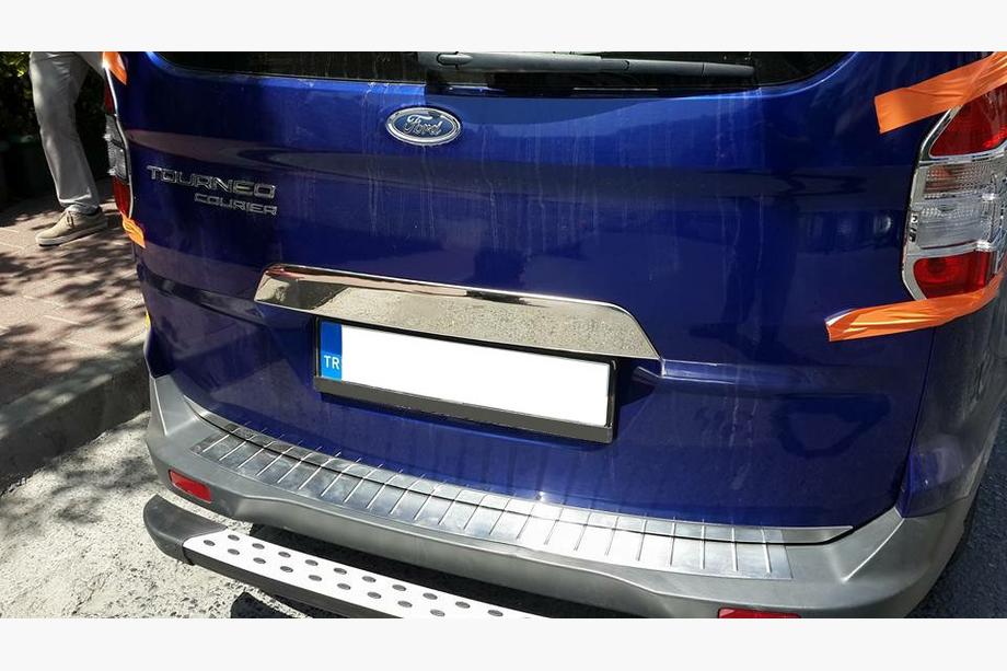 Ford Courier 2014-2023 Chromleiste über dem Kennzeichen (Edelstahl) Carmos - Türkischer Edelstahl Image