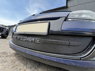 Renault Megane III 2009-2016 Winterabdeckung für Kühlergrill (2009-2013, unten) Matt Foto 7