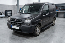Fiat Doblo I 2001-2005 Trittbretter Allmond Black (2 Stk., Aluminium) Foto 1
