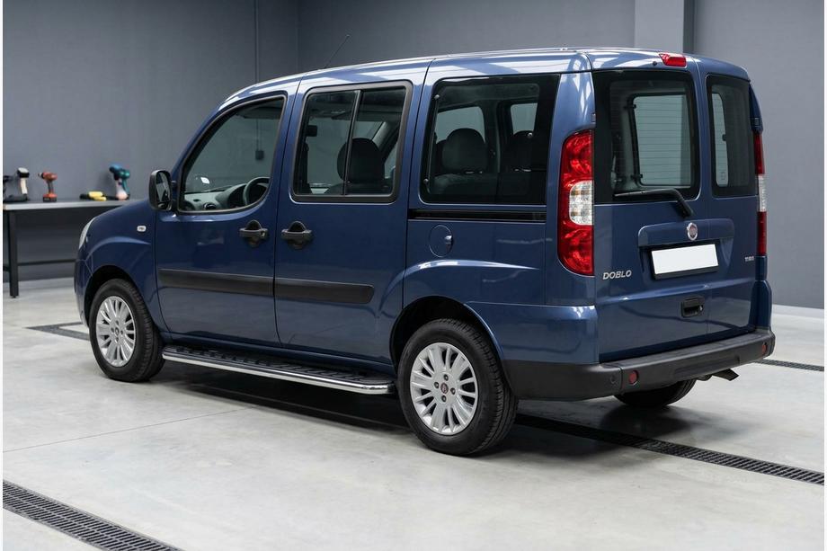 Fiat Doblo I 2005-2010 Trittbretter Maydos V1 (2 Stk., Aluminium & Edelstahl) Image