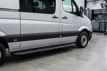 Mercedes Sprinter W906 2006–2018 Seitenschweller Bosphorus Black (2 Stk., Aluminium) Foto 1