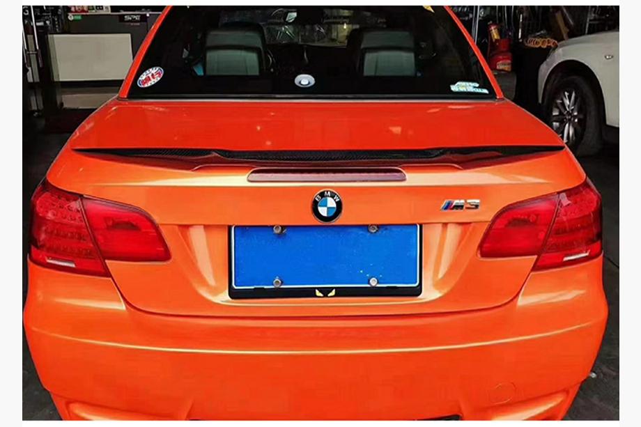BMW 3 Series E92/E93 2006–2013 Spoiler M4-Style (für E93, grundiert zum Lackieren) Image