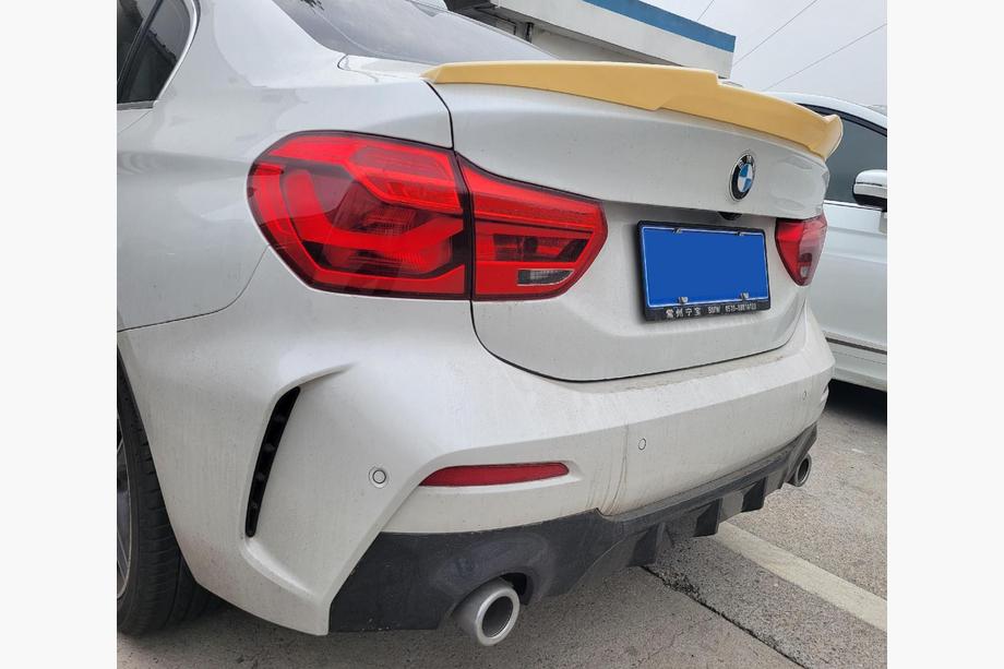 BMW 1 Series F20/F21 2011-2019 Spoiler M4-Style (für F52, Schwarz Glanz) Image