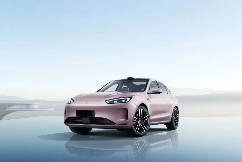 Testbericht zur Elektroversion des Aito M5 EV 2025