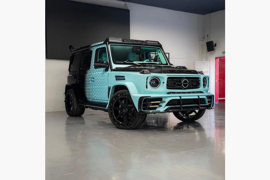 Mercedes G class W463 2018-2024 Facelift Kit auf W465 2025 MNSR Carbon Image