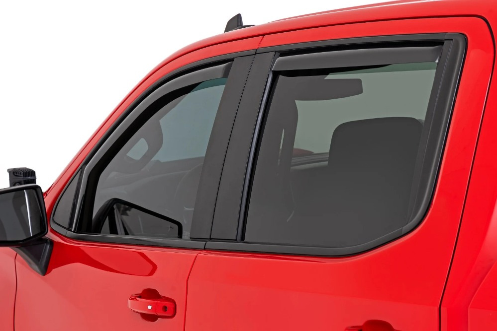 Welche Funktion haben Windabweiser an Autoscheiben?