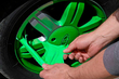 Kann Flüssiggummi beim Autotuning verwendet werden? Foto 2