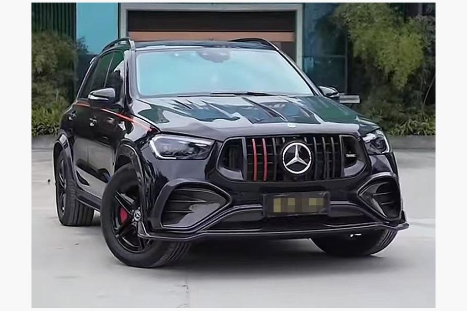 Mercedes GLE W167 2018- Frontstoßstangen-Lippe (für GLE53/AMG-Line 2023-2026, Carbon) Image