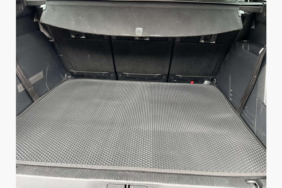 Peugeot 5008 2016-2023 Kofferraum Gummimatte Carsuit (2016-2020, Schwarz) Foto 1