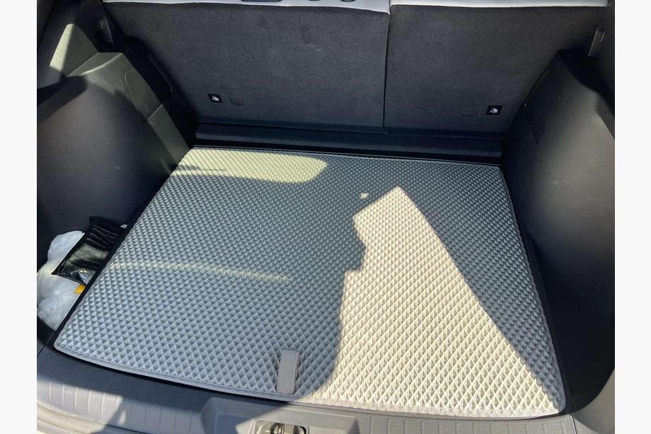 Honda Insight III 2018-2022 EVA Kofferraummatte (schwarz) Foto 1