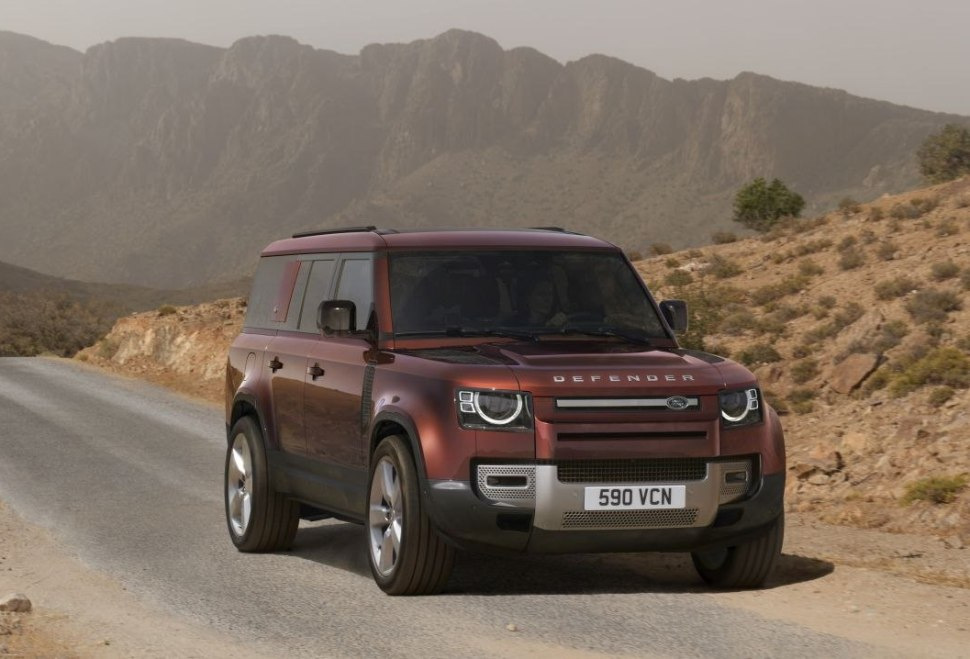 Land Rover Defender 130 Testbericht: Maximaler Platz für Abenteuer