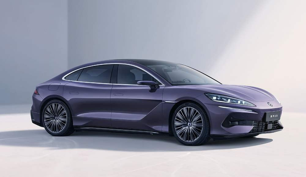 Denza Z9 2024 Testbericht: Luxuriöse Elektrolimousine