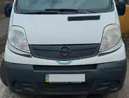 Opel Vivaro 2001–2015 Winterabdeckung für Kühlergrill 2007-2015 (V1, oben) Foto 1