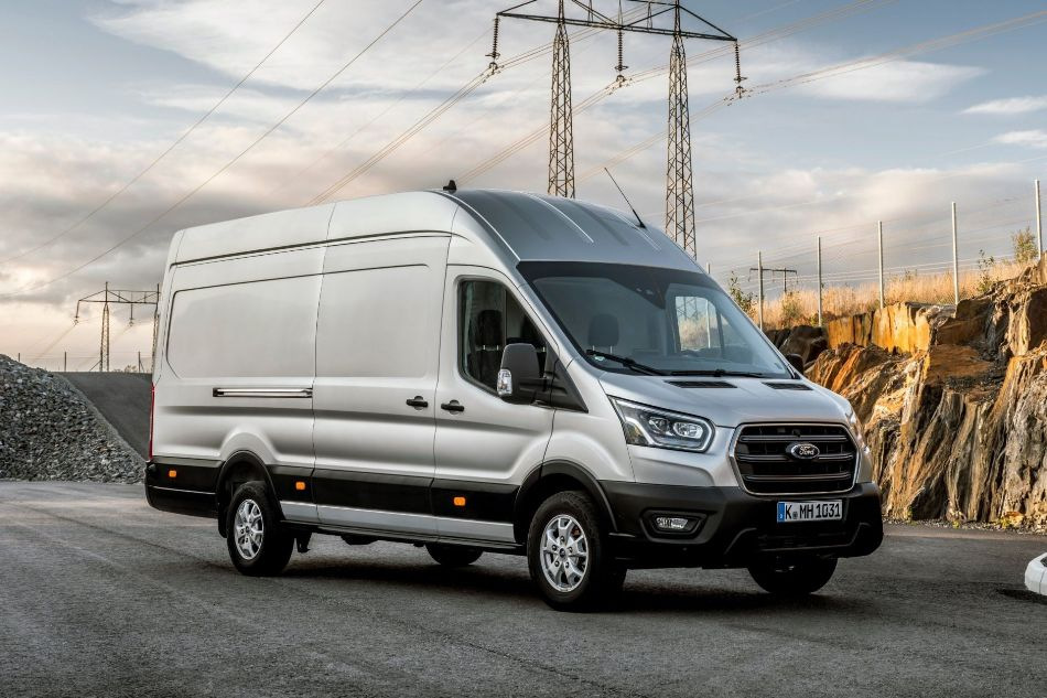 Wie wählt man einen Transporter für Unternehmen aus?
