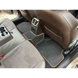 Gummimatten Carsuit (Schwarz) Skoda Octavia III A7 2013-2019 Foto 3