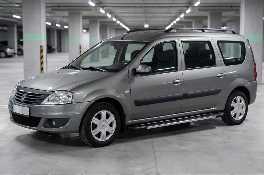 Renault Logan MCV 2005-2013 Seitenschweller RedLine V1 (2 Stk., Aluminium) Image
