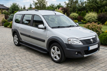 Renault Logan MCV 2005-2013 Seitenschweller Bosphorus Black (2 Stk., Aluminium) Foto 1