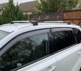 Suzuki Vitara 2015- Dachträger (Querträger) für integrierte Reling abschließbar WingCarrier V2 (2 Stk) Schwarz Foto 1