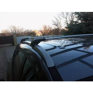 Dachträger (Querträger) für integrierte Reling abschließbar WingCarrier V2 (2 Stk) Foto 1