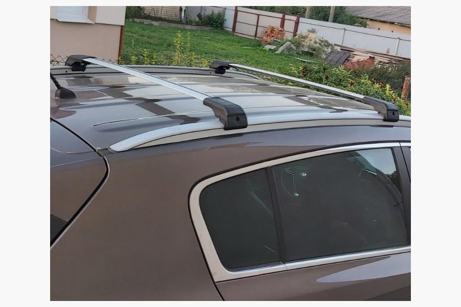 Kia Sportage 2015-2021 Dachträger (Querträger) für integrierte Reling abschließbar WingCarrier V2 (2 Stk) Schwarz Foto 18